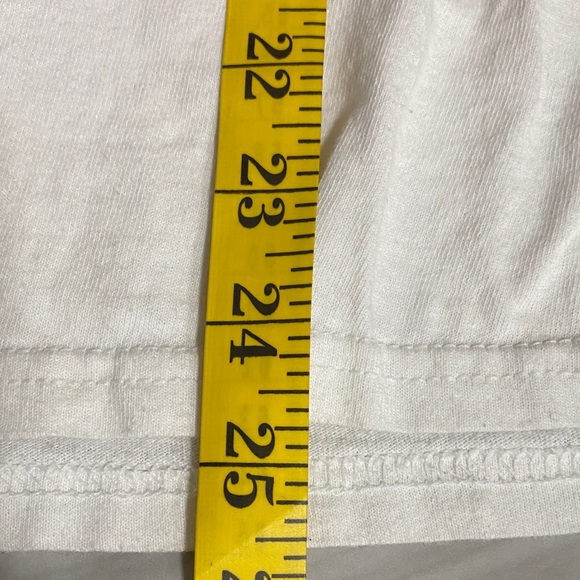 Riot Society White Graphic T-Shirt – Pineapple Bear w/ Red Solo Cup – Size M - Picture 7 of 7